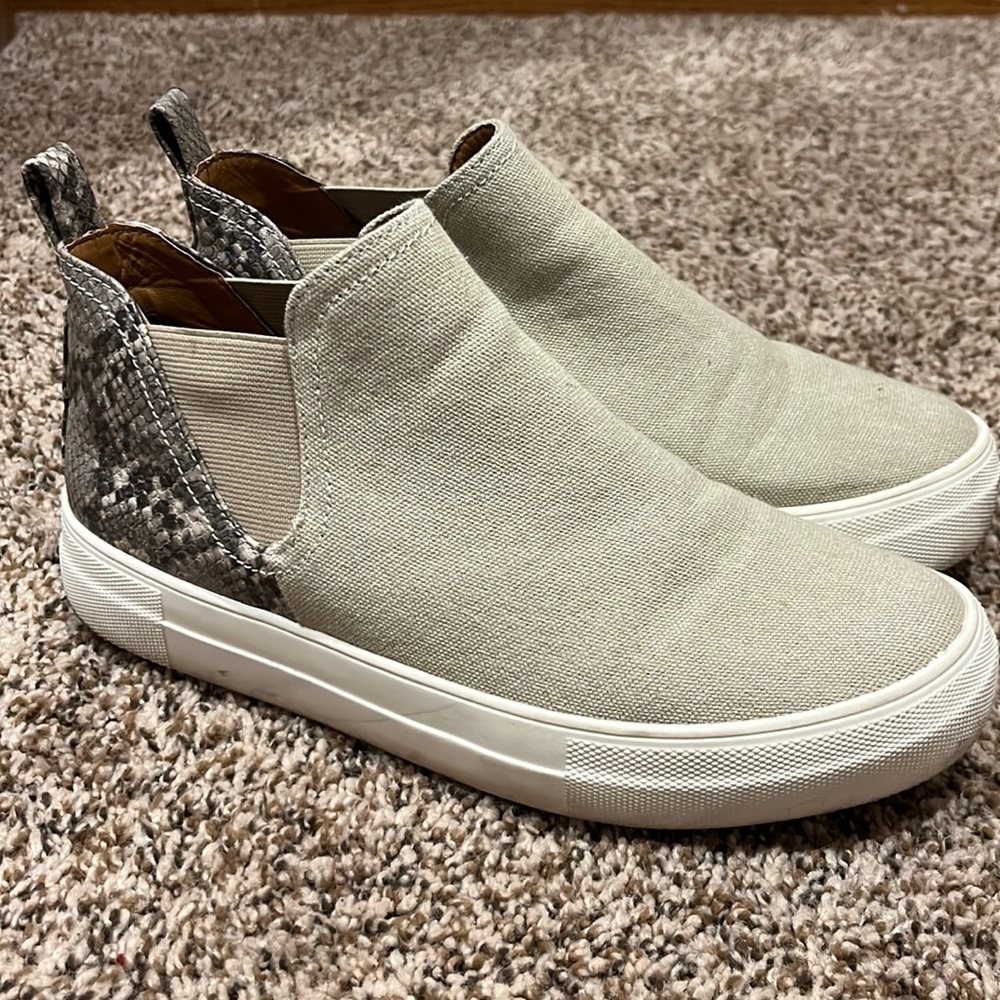 Canvas Sneakers